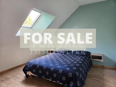 Detached House with Landscaped Garden