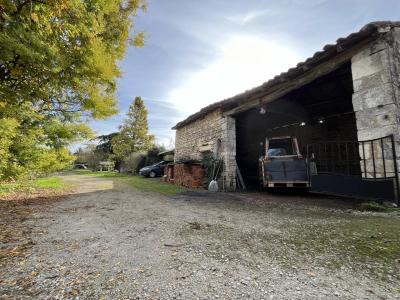 Single Storey Detached House with Garden