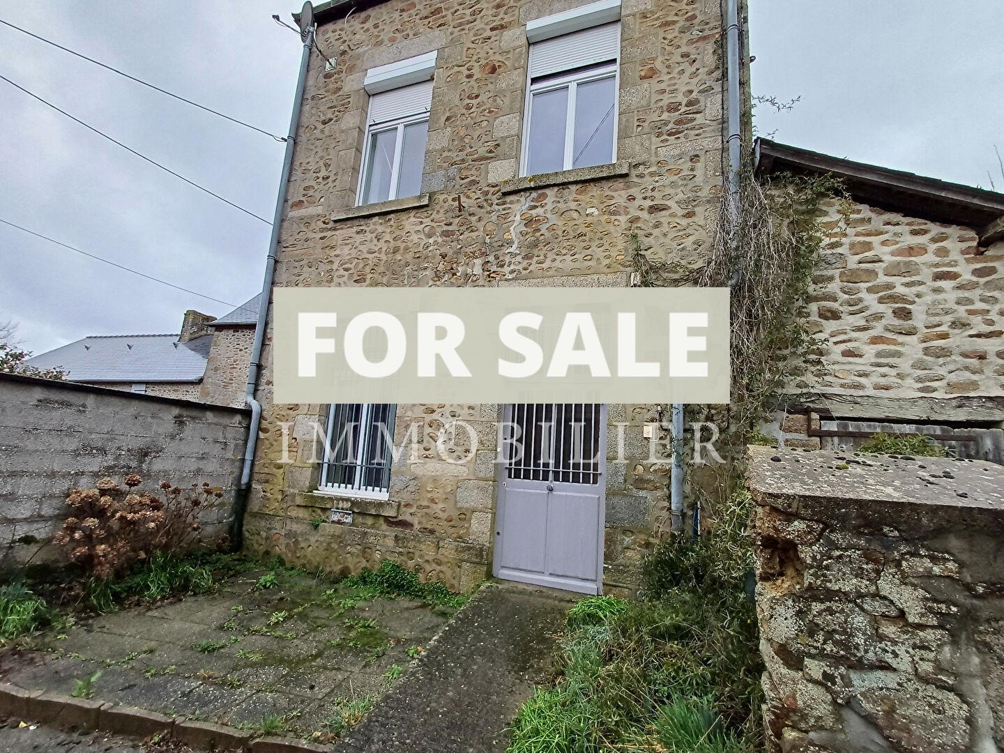 Main Photo of a 3 bedroom  House for sale