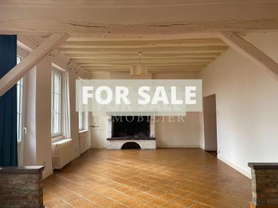 Large House in Popular Village Location