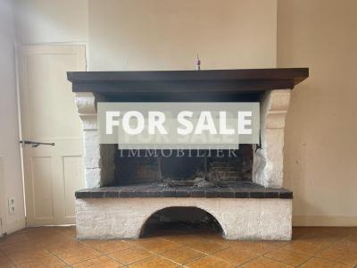 Large House in Popular Village Location