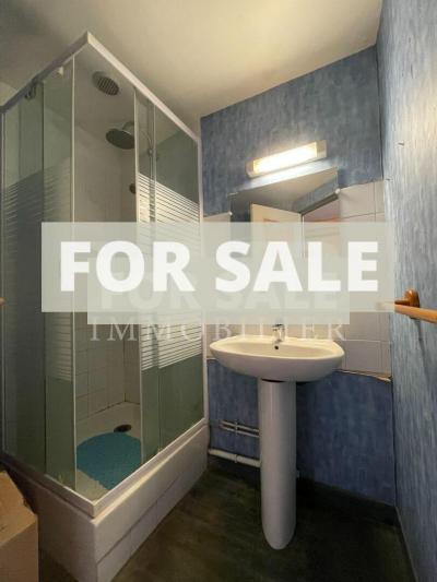 Large House in Popular Village Location