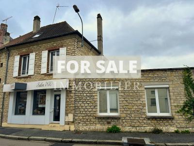 Maison Avec Local Commercial En Plein Centre-ville D\'argentan