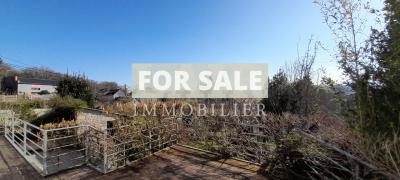 Detached House with Landscaped Garden