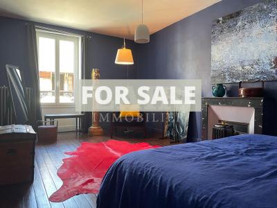 Period Property with Landscaped Garden