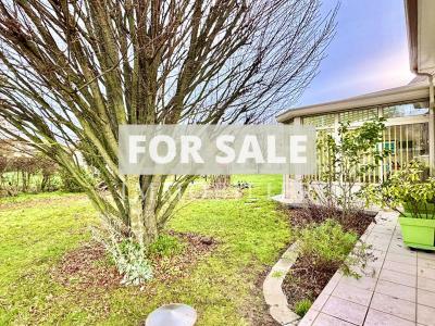 Detached House with Garden