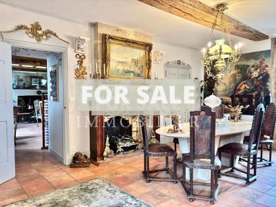 Detached Country House with Outbuilding and Land