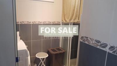 Traditional House with Garden