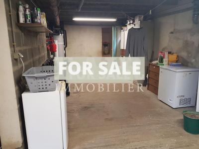 Traditional House with Garden