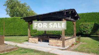 Traditional House with Garden