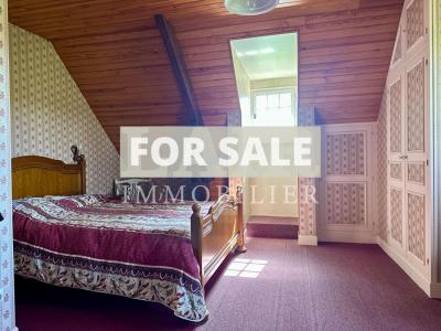 Detached Country House with Mature Garden