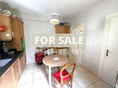 Detached Bagnolaise Villa with Lovely Garden