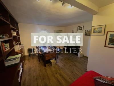 Detached Bagnolaise Villa with Lovely Garden