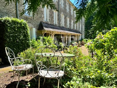Demeure De Prestige A Vendre A L\'ouest D\'alencon
