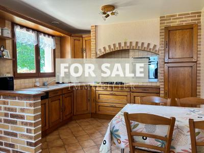 Detached House with Landscaped GardenGarden