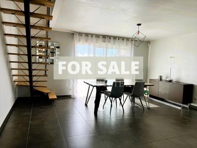 Detached House with Landscaped Garden