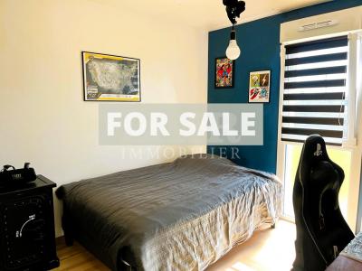 Detached House with Landscaped Garden