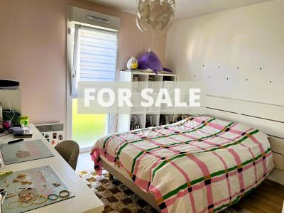 Detached House with Landscaped Garden