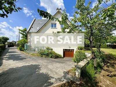 Detached House with Garden, Lovely Family Home