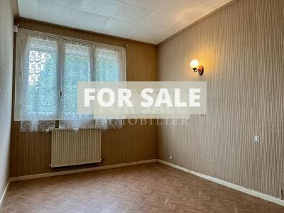 Detached House with Landscaped Garden