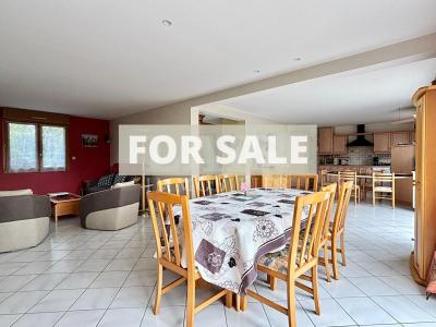 Detached House with Landscaped Garden