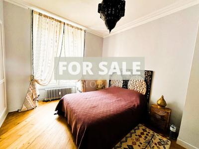 Superb Apartment with Elevator and Parking