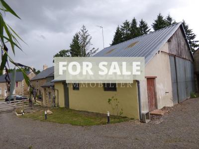 Lovely Country House with Outbuilding