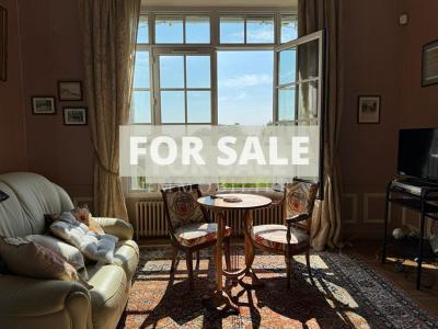 Detached House with 1.5 Hectares and Open Views