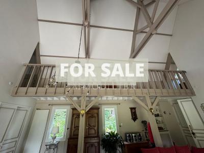 Detached Country House with Outbuilding