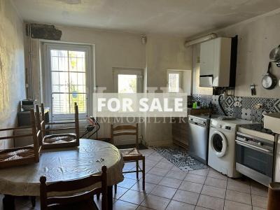 Town House with Nice Garden