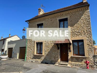 Maison En Pierre Proche Alencon Avec Garages Et Jardin