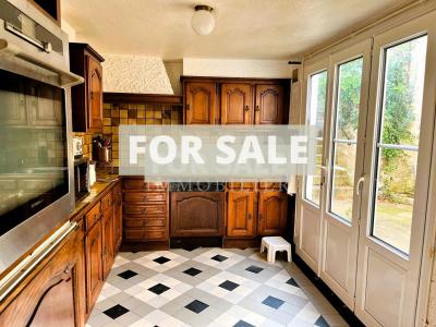 Town House with Neat Garden