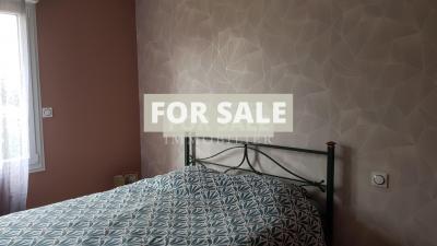 Detached House with Landscaped Garden