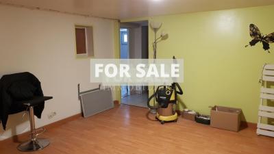 Detached House with Landscaped Garden