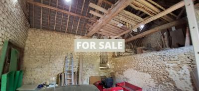 Detached Country House with Stream in Bucolic Location