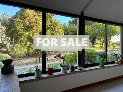Detached Country House with Landscaped Garden