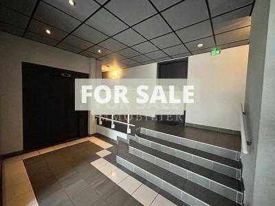 Apartment in Heart of Town