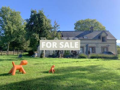 Detached Country House with Outbuilding