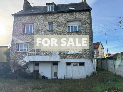 Detached House with Garden in Lovely Village