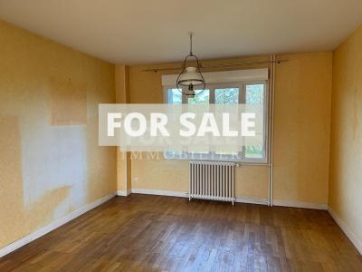 Detached House with Garden in Lovely Village