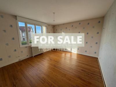 Detached House with Garden in Lovely Village