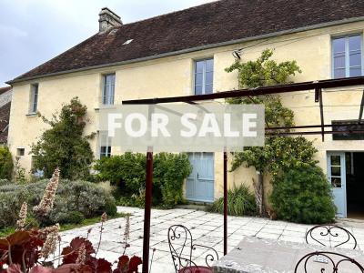 Detached Country House with Outbuilding