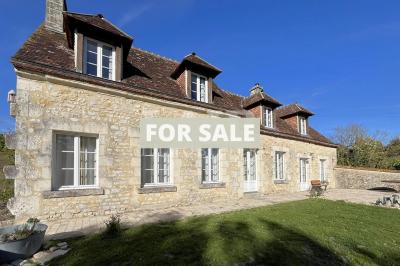 Detached Country House with Outbuilding