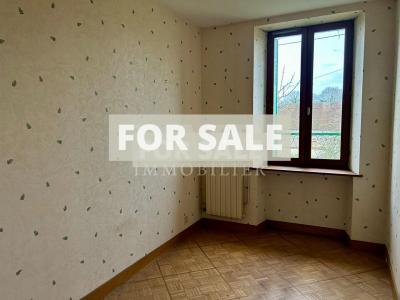 Country House to Improve with Garden