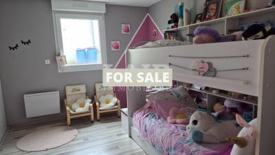 Detached Country House with Outbuilding