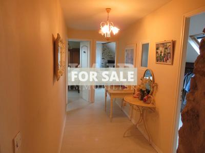 Detached House with Landscaped Garden