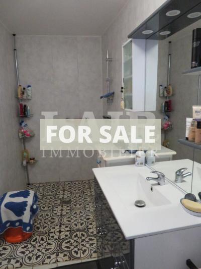 Detached House with Landscaped Garden