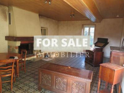 Detached Country House with Outbuilding