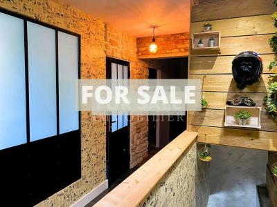 Fully Renovated House with Heated Swimming Pool