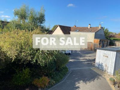 Fully Renovated House with Heated Swimming Pool